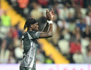 Abraham: Sezonun gollerinden birini attım