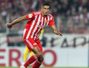 Beşiktaş’tan stopere Danilho Doekhi atağı!