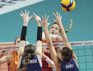 Fenerbahçe Medicana dev derbide Galatasaray Daikin’i yıktı!