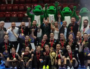 Timsahlar, Süper Kupa’yı kaptı