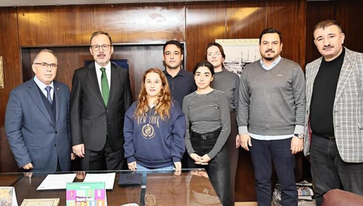 Kasapoğlu: Gazeteciler, toplumun gören gözü, işiten kulağıdır