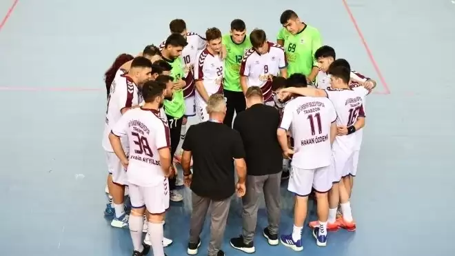 (ÖZET) Rize Belediyespor-Trabzon Büyükşehir Belediyespor MAÇ SONUCU: 25-44