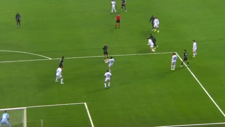 VAR’dan penaltı kararı çıktı! İşte Kocaelispor-Beşiktaş maçındaki pozisyon