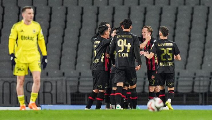 Fenerbahçe ligde 4 haftada 7 puan kaybetti, yenilgisiz takım kalmadı