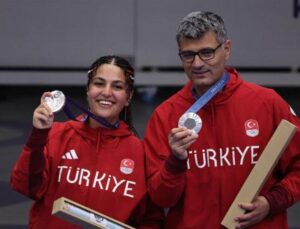 Milli atıcılar Şevval İlayda Tarhan ile Yusuf Dikeç, Avrupa ikincisi