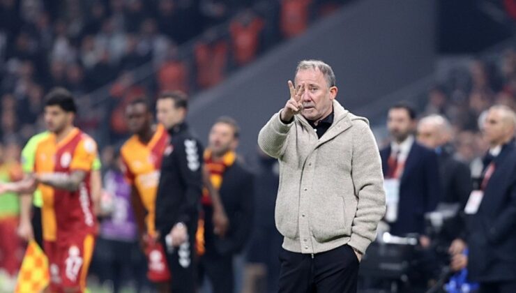 Sergen Yalçın derbi sonrası oyuncularını böyle motive etti!