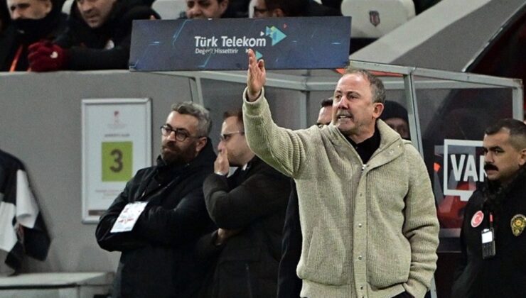 Sergen Yalçın’dan maç sonu sert açıklama! Hakem ve VAR’a büyük tepki