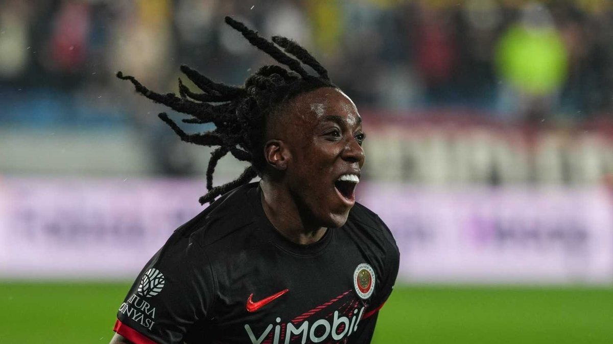 Beşiktaş ve Samsunspor Süper Lig oyuncusuna talip! İtalyan gazeteci duyurdu