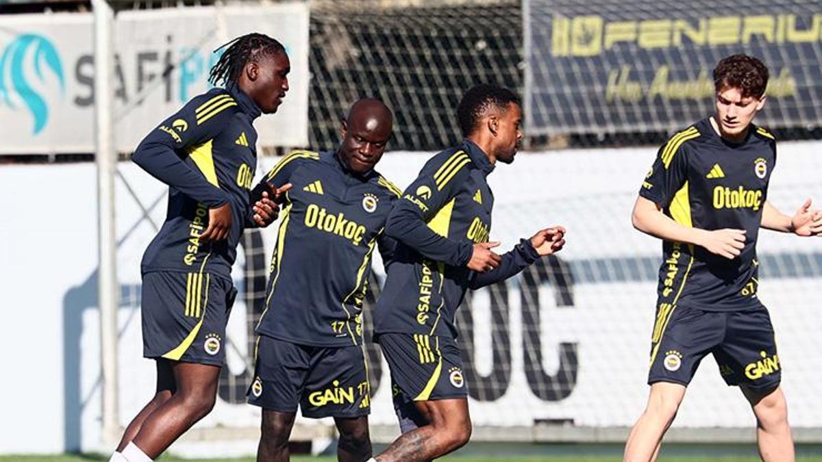 Fenerbahçe derbi hazırlıklarına devam etti