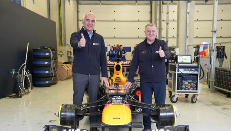 Gençlik ve Spor Bakanı Osman Aşkın Bak’tan Formula 1 sözleri: ‘Burası artık Türkiye’de adrenalinin, enerjinin merkezi olacak’