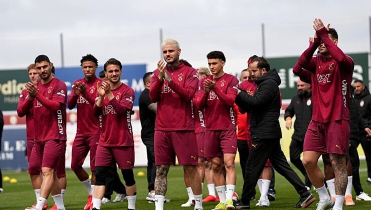 Lider Galatasaray’da coşkulu antrenman