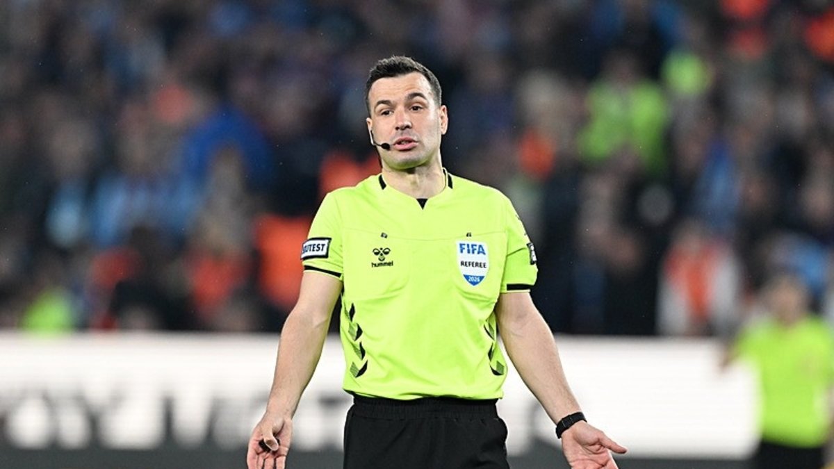 Trabzonspor bu pozisyonda kırmızı kart bekledi! Hakem VAR’da izledi ancak kararını değiştirmedi